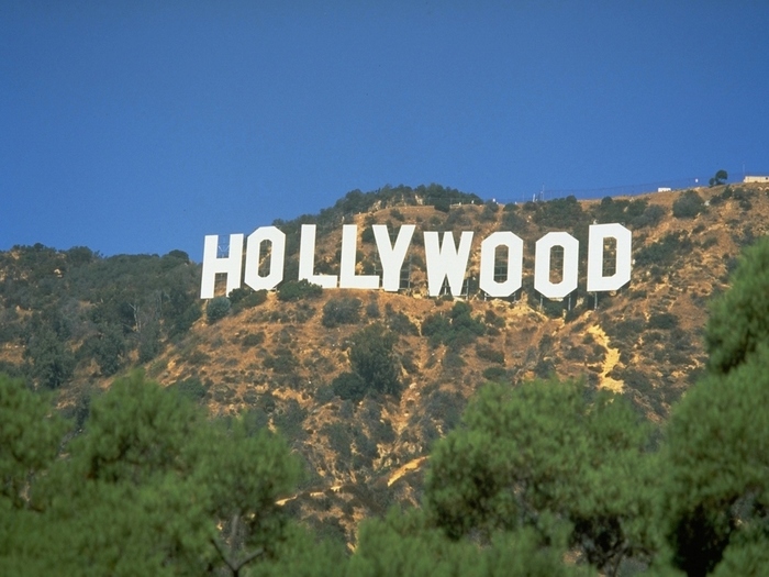 hollywood4st.jpg (700x525, 174Kb)